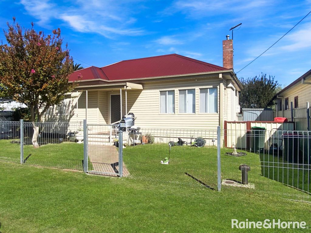 23 Lachlan St, Young, NSW 2594