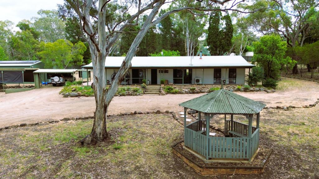 100 Booyamurra St, Coolah, NSW 2843