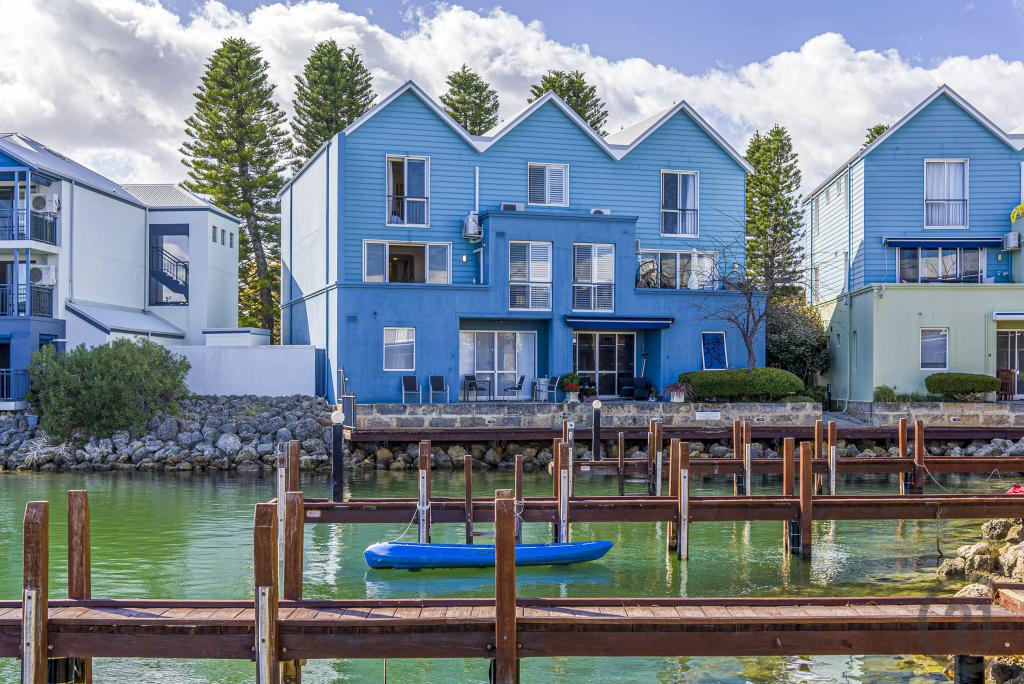 3/20 Apollo Pl, Halls Head, WA 6210
