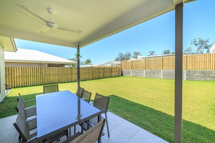 12 Emilia St, Coomera, QLD 4209
