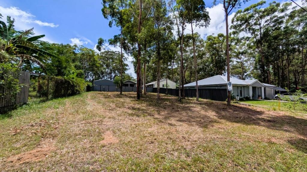 53 Bradman St, Russell Island, QLD 4184