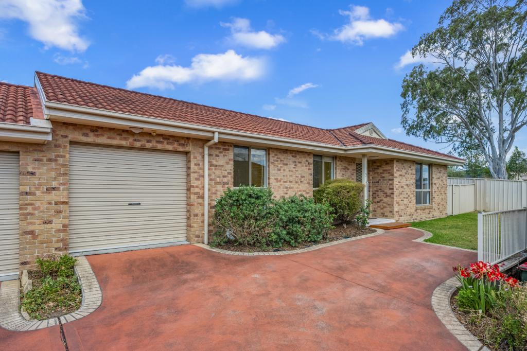 3/44 Carter Cres, Gloucester, NSW 2422
