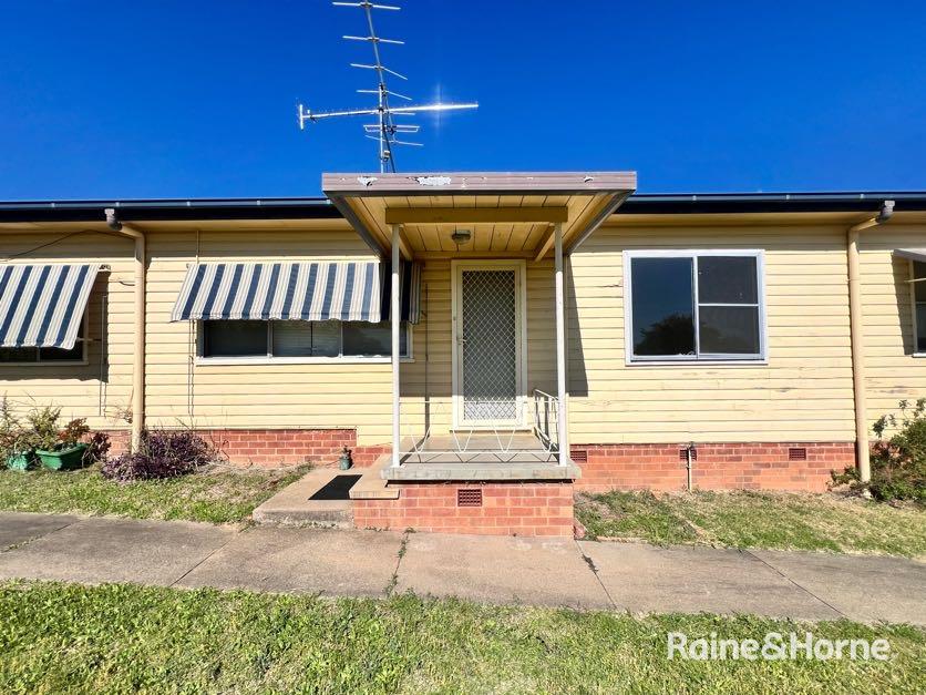 2/310 Armidale Rd, Tamworth, NSW 2340