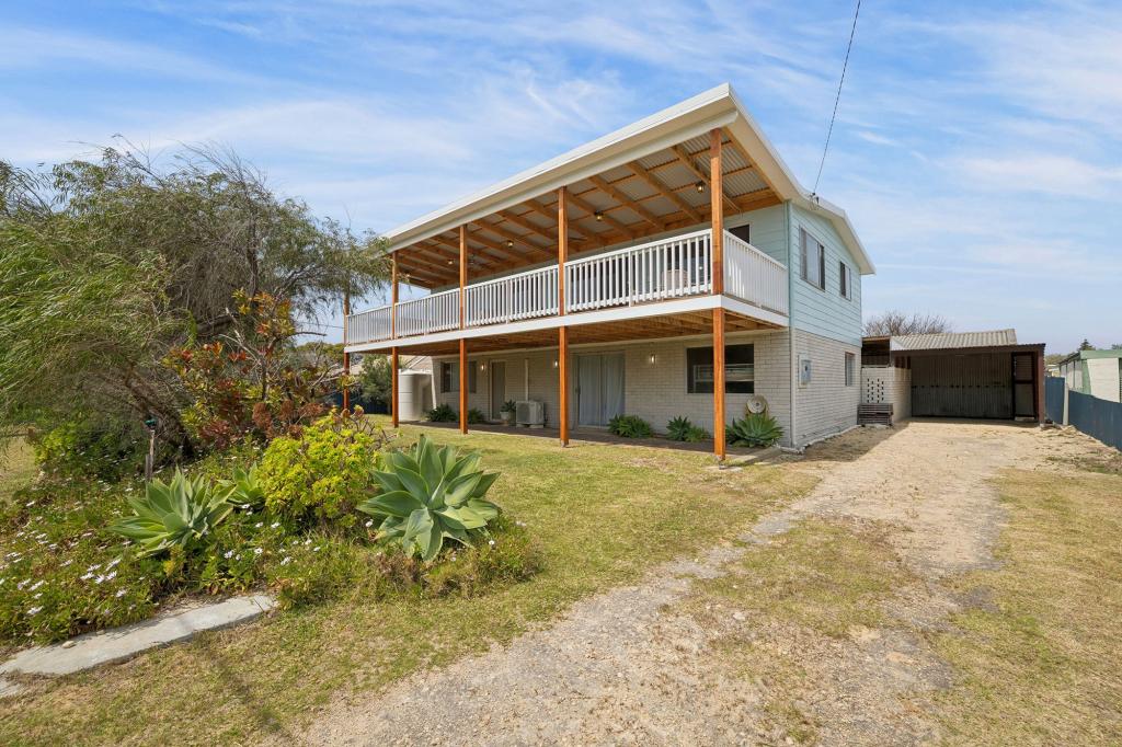 28 Desert Rd, Lancelin, WA 6044