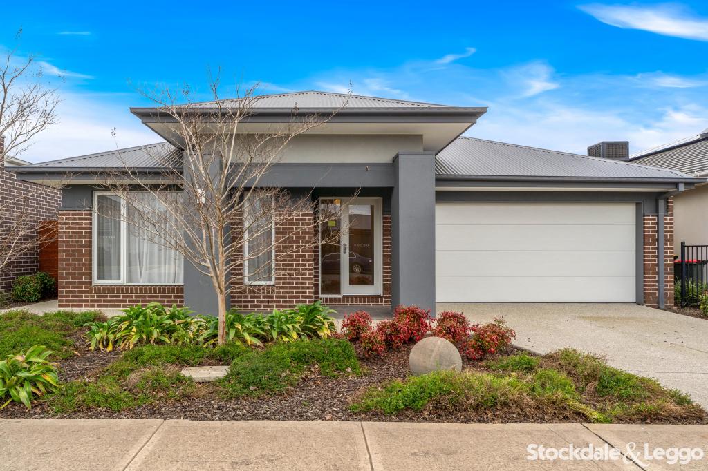 12 Poppy St, Mickleham, VIC 3064