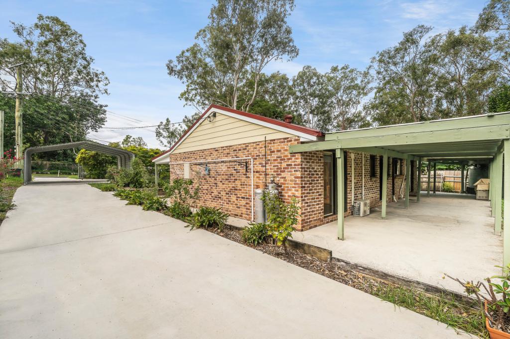 15 Riverside Ave, Barellan Point, QLD 4306