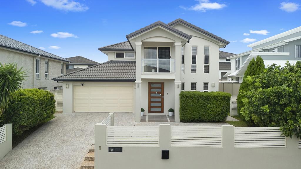 8 Golden Pl, Robertson, QLD 4109