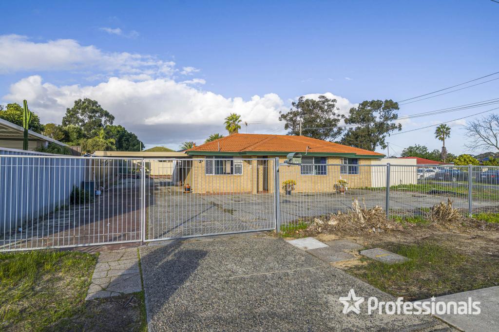 22 Pannell Way, Girrawheen, WA 6064