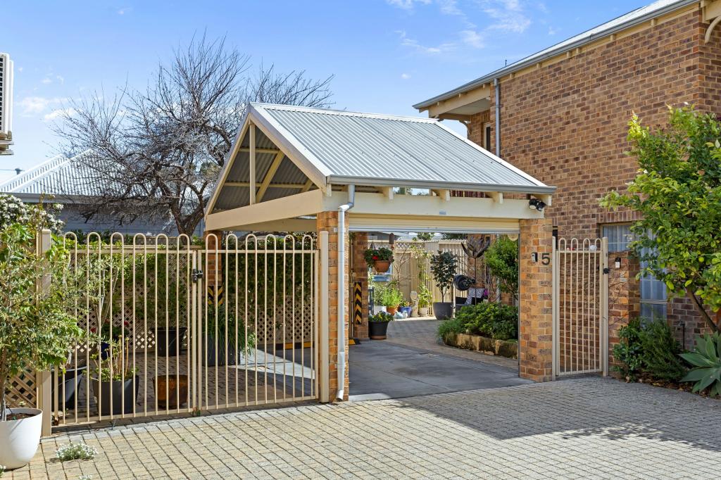 5/4 John St, North Fremantle, WA 6159