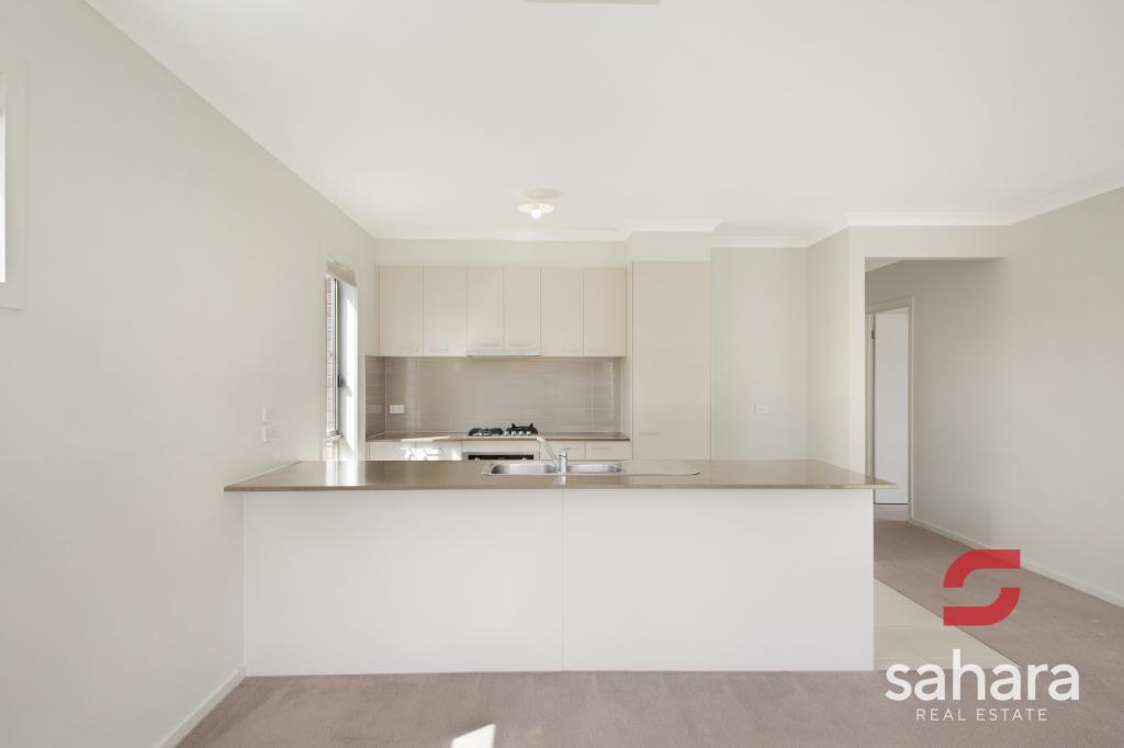 54 Lansdowne Pde, Tarneit, VIC 3029