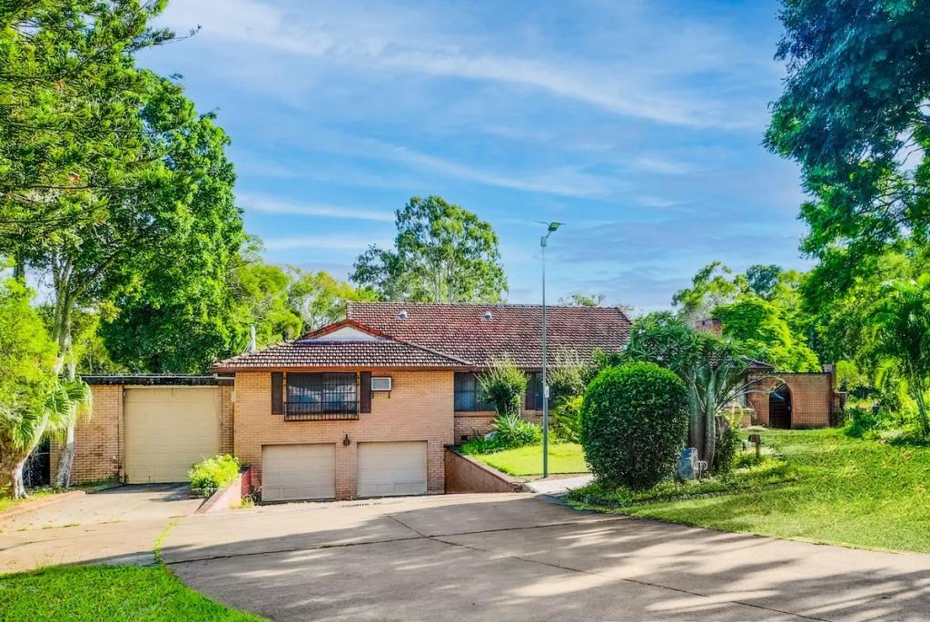 155 Bleasby Rd, Eight Mile Plains, QLD 4113