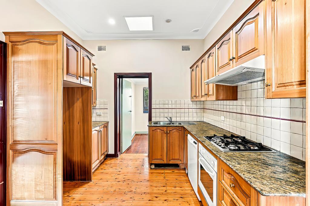 11 Canberra Ave, St Leonards, NSW 2065