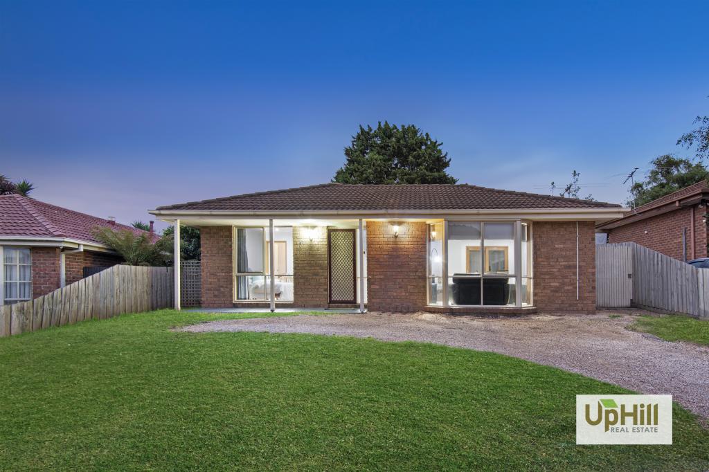 61 Courtenay Ave, Cranbourne North, VIC 3977