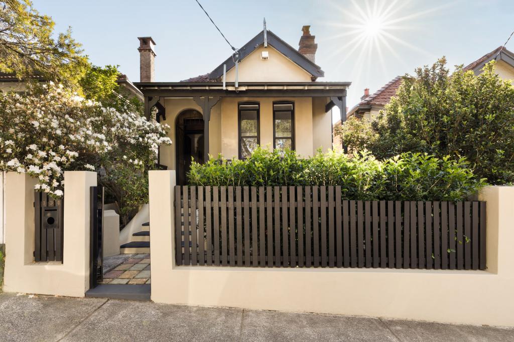 134 Alexander St, Crows Nest, NSW 2065