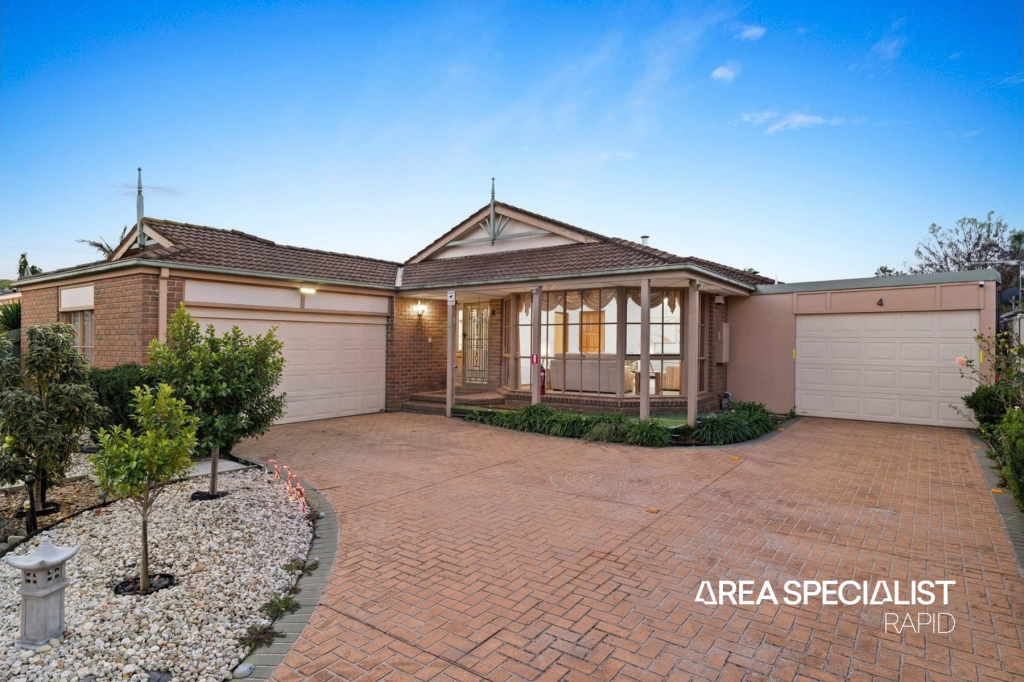 4 FERN WAY, NARRE WARREN SOUTH, VIC 3805