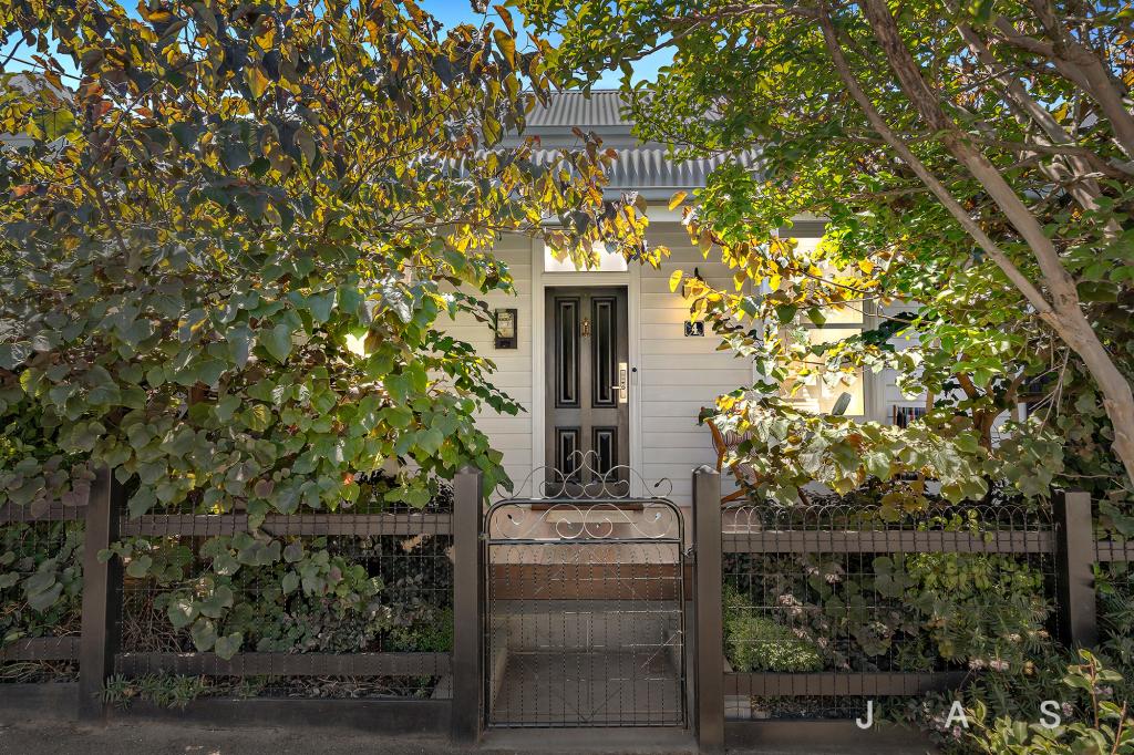 4 Junction St, Seddon, VIC 3011