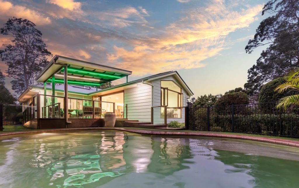 83 Topview Dr, Tanawha, QLD 4556