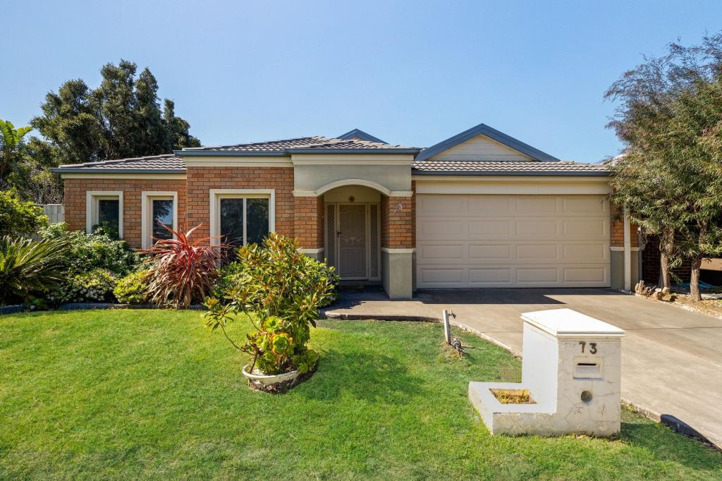 73 Viewgrand Dr, Berwick, VIC 3806