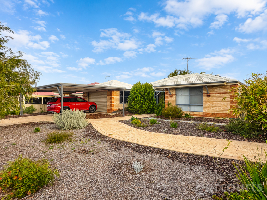 3 Lavender Gdns, Halls Head, WA 6210