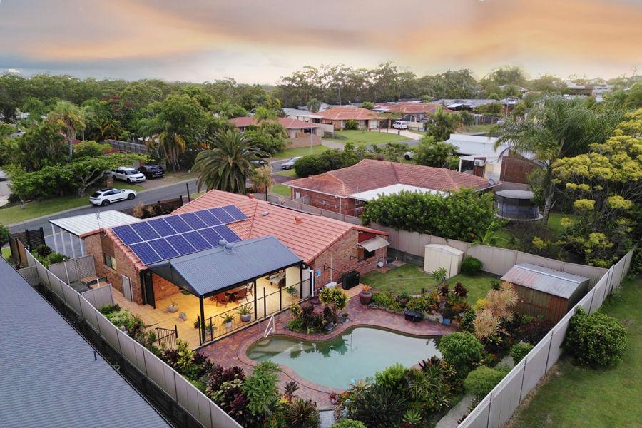 5 Essendon Cl, Arundel, QLD 4214