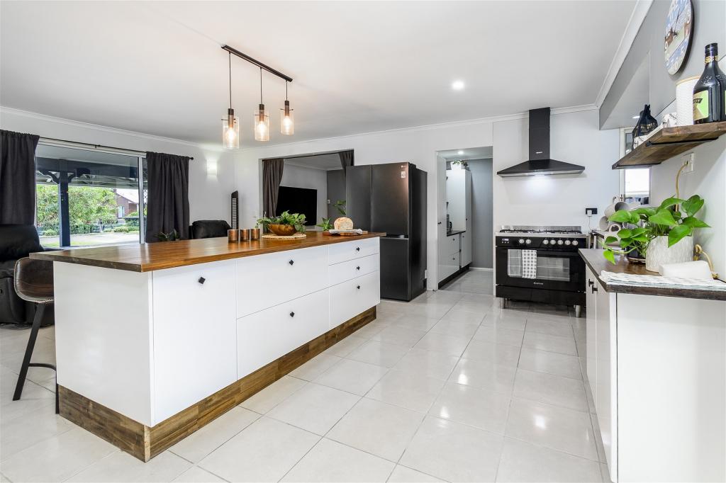 23 Chelsea Prom, Caboolture South, QLD 4510