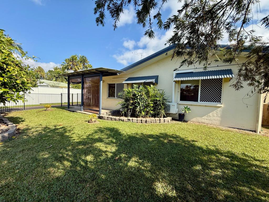 1/33 Periwinkle Ave, Trinity Beach, QLD 4879