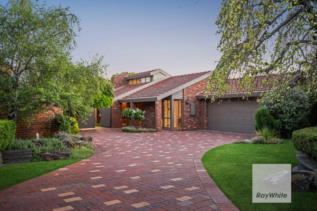 24 Heversham Gr, Greenvale, VIC 3059