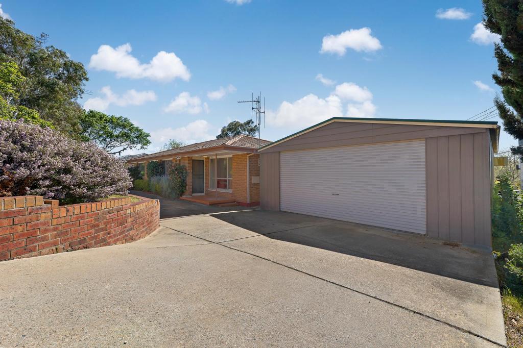 136 Chuculba Cres, Giralang, ACT 2617