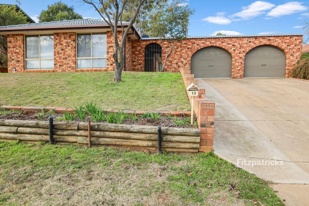 13 Roosevelt Ave, Tolland, NSW 2650