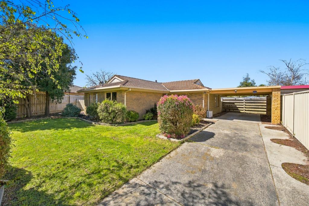12 Fraser Ct, Cranbourne North, VIC 3977