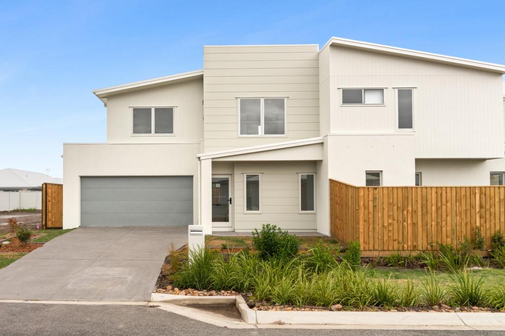 17 COOLOOLA ST, PALMVIEW, QLD 4553