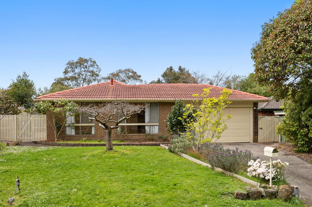 5 Cobain Sq, Wantirna, VIC 3152