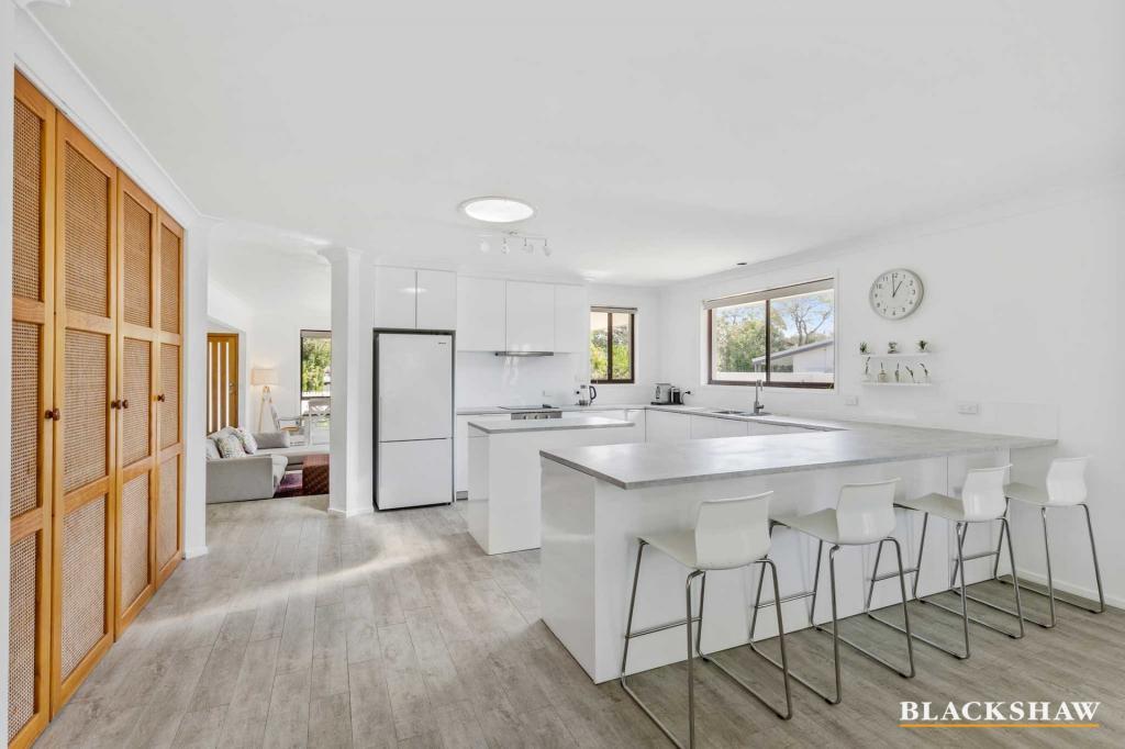 12 Larmer Cl, Broulee, NSW 2537
