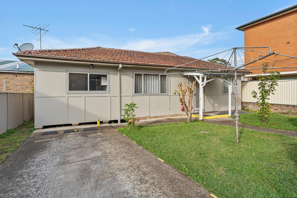 24a Myers St, Roselands, NSW 2196