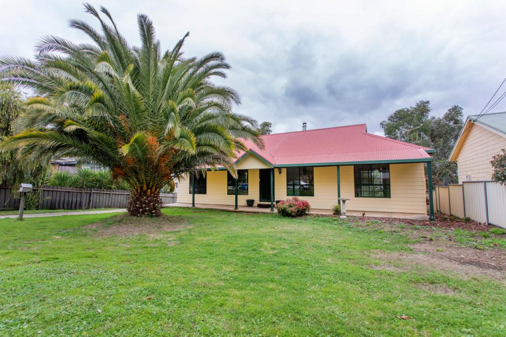 20 Chapman St, Cowra, NSW 2794