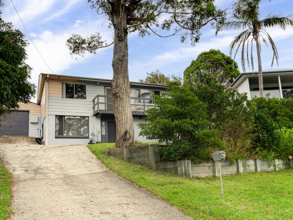 5 RIDGE AVE, SUSSEX INLET, NSW 2540