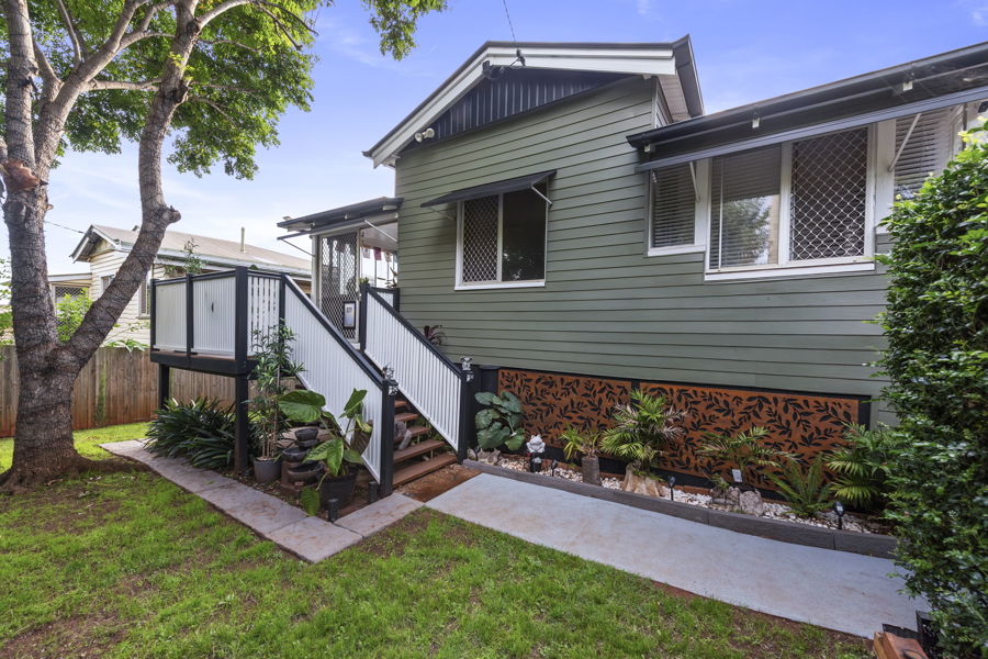 107 Ruthven St, Harlaxton, QLD 4350