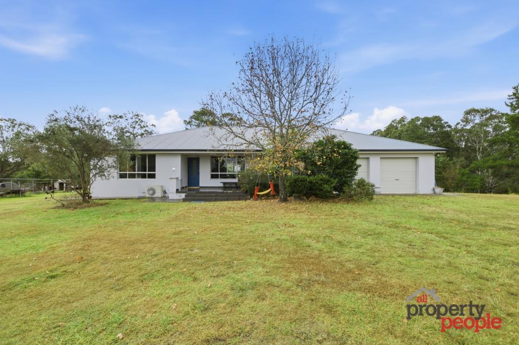 8 ST DAVIDS RD, VARROVILLE, NSW 2566