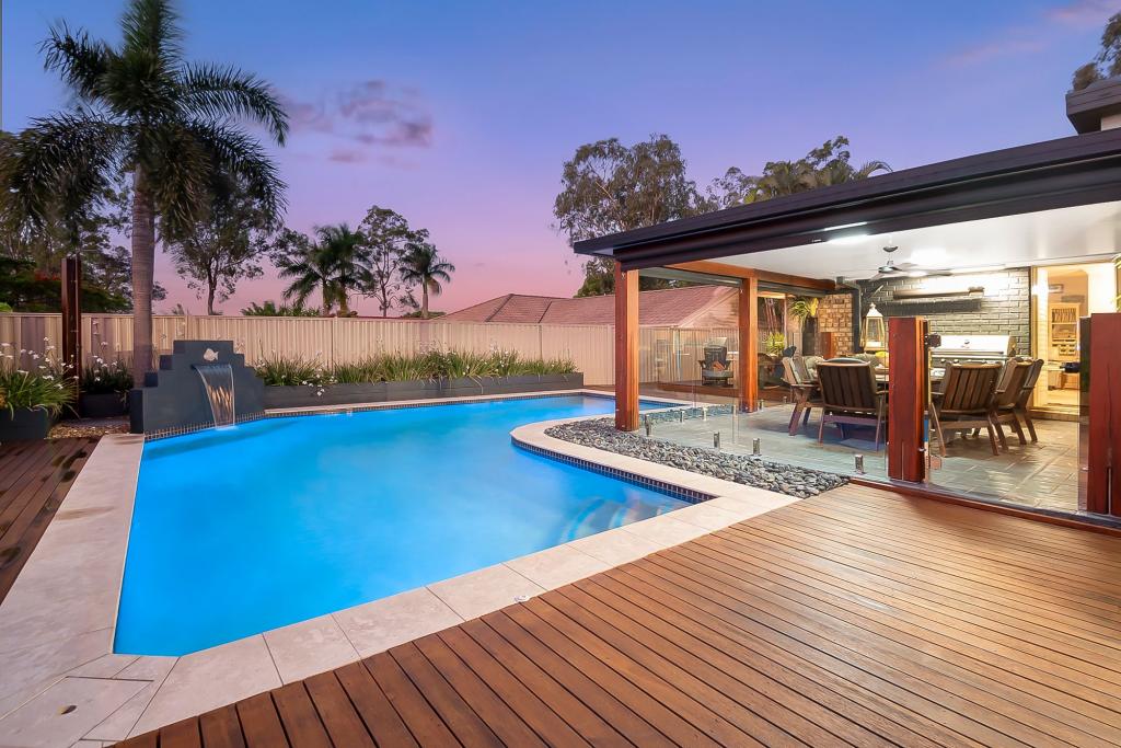 66 LARICINA CCT, FOREST LAKE, QLD 4078
