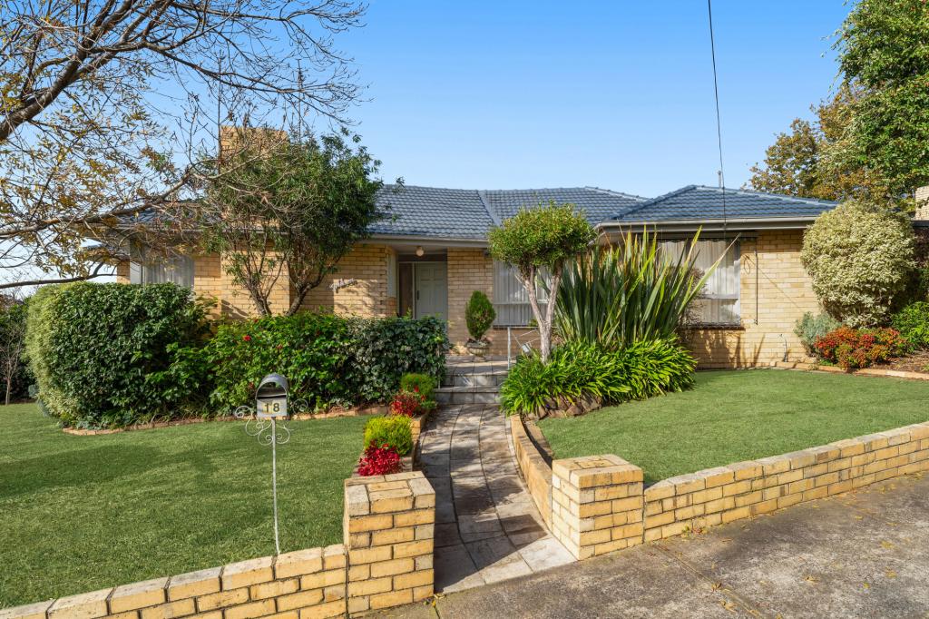 18 Woodhouse Gr, Box Hill North, VIC 3129