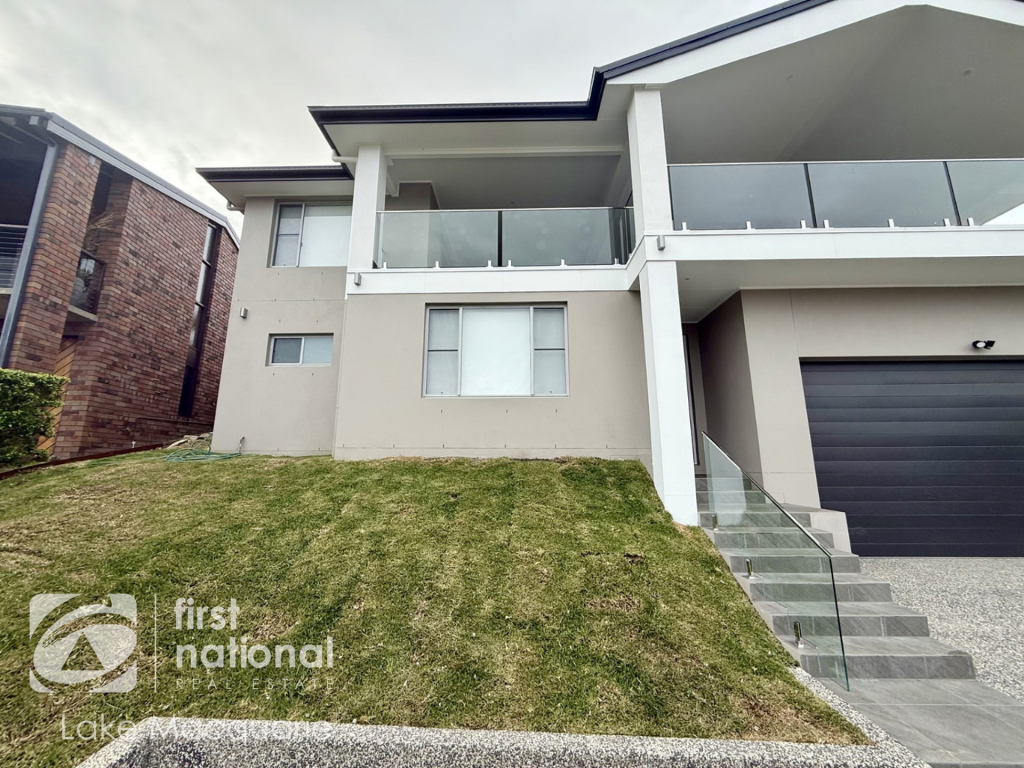 8a Winterlake Rd, Warners Bay, NSW 2282