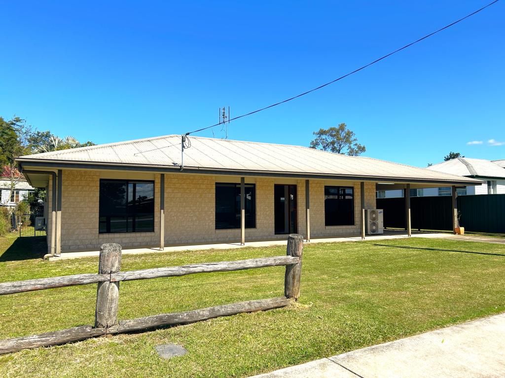 6 Glastonbury Rd, Southside, QLD 4570