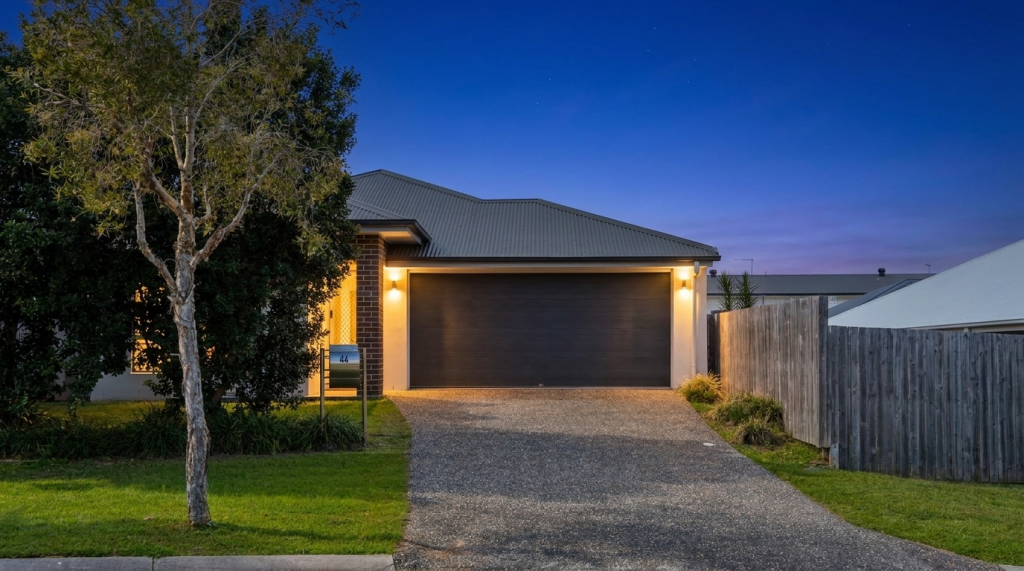 44 Dew St, Yarrabilba, QLD 4207
