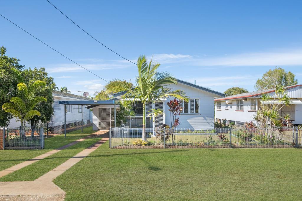 10 Brighton St, Woody Point, QLD 4019