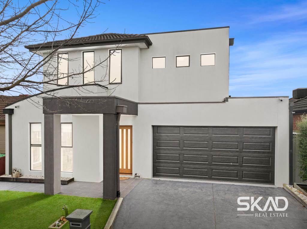 4 DURBAN PL, CRAIGIEBURN, VIC 3064