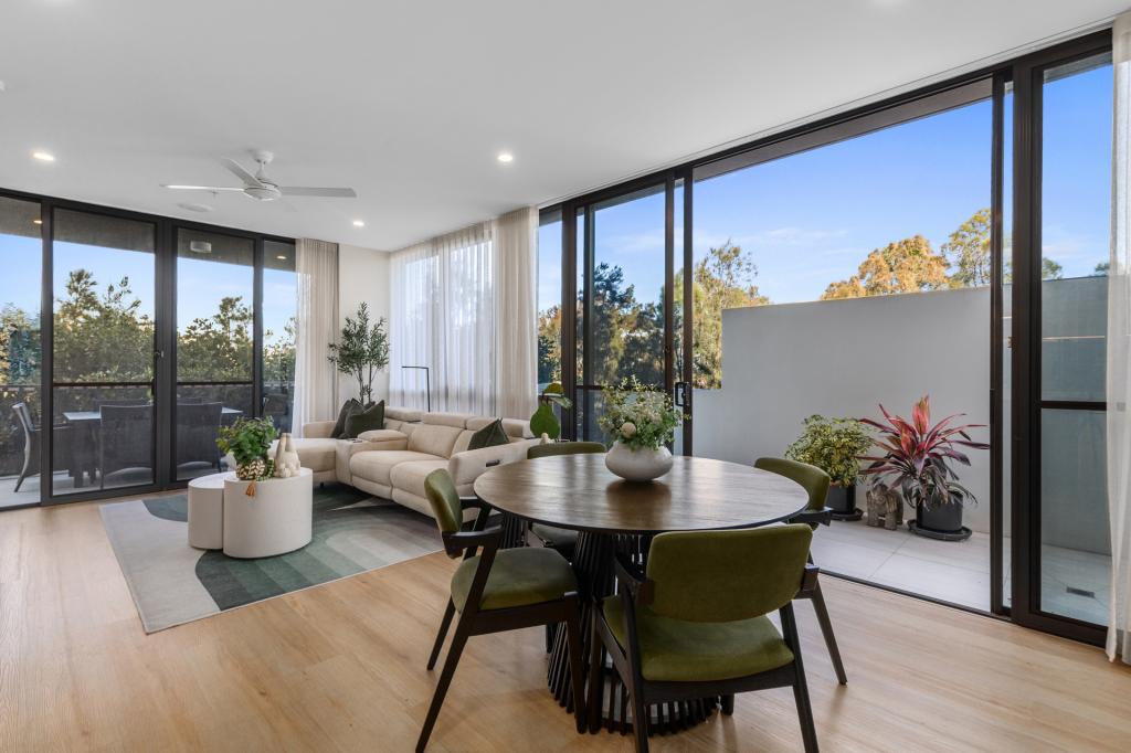 103/1 Waterfront Pl, Robina, QLD 4226