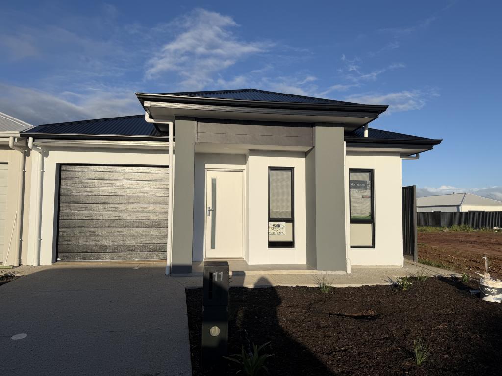 11 TIDMARSH ST, ANGLE VALE, SA 5117