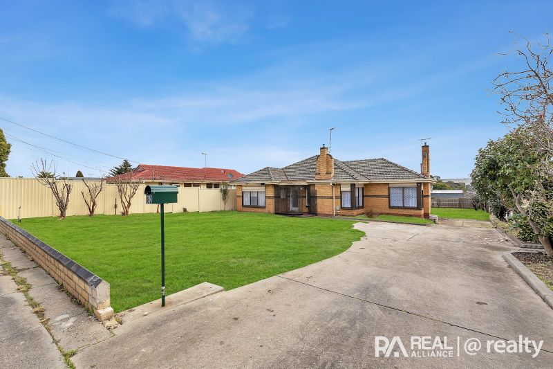 82 Elonera Rd, Noble Park North, VIC 3174