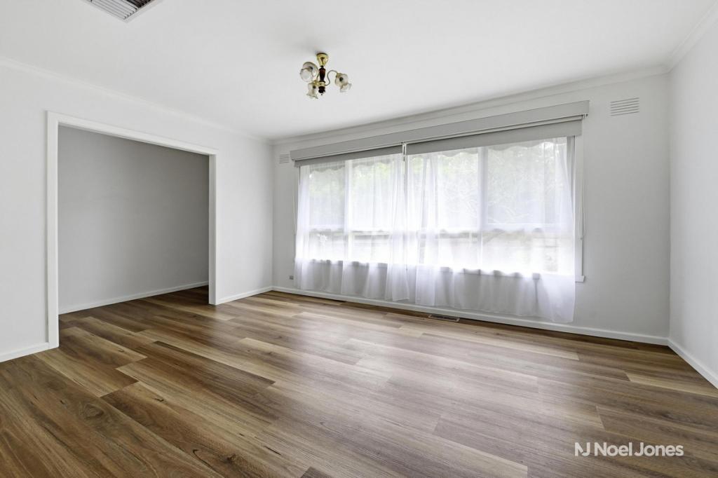 35 Railway Ave, Ringwood East, VIC 3135