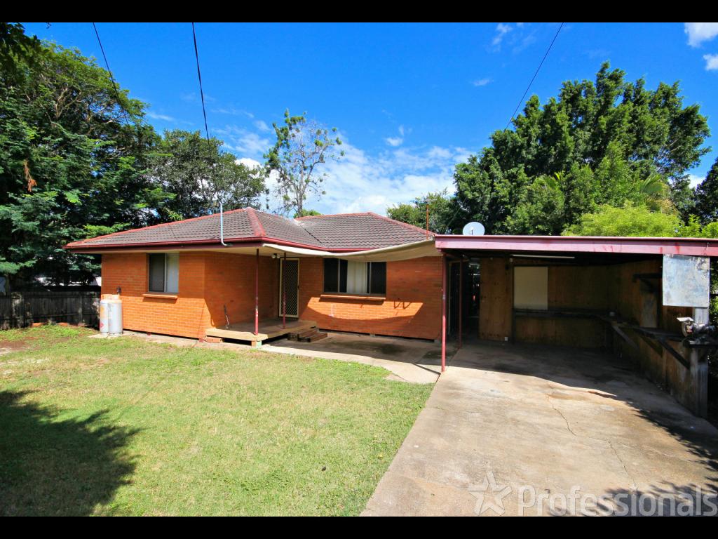 21 Lucas St, Dinmore, QLD 4303